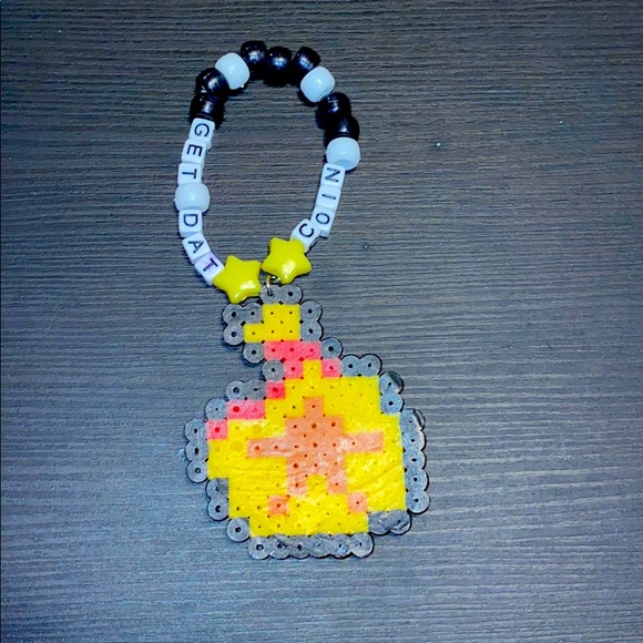 Animal Crossing kandi bracelet - Picture 1 of 3